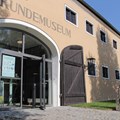 Eingang mit Türöffner