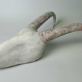 Ingeborg Prein, Ibex, Ziegelton kalt bemalt, 1999 - Foto: MOS, Gudrun Szczepanek © VG Bild-Kunst, Bonn 2026
